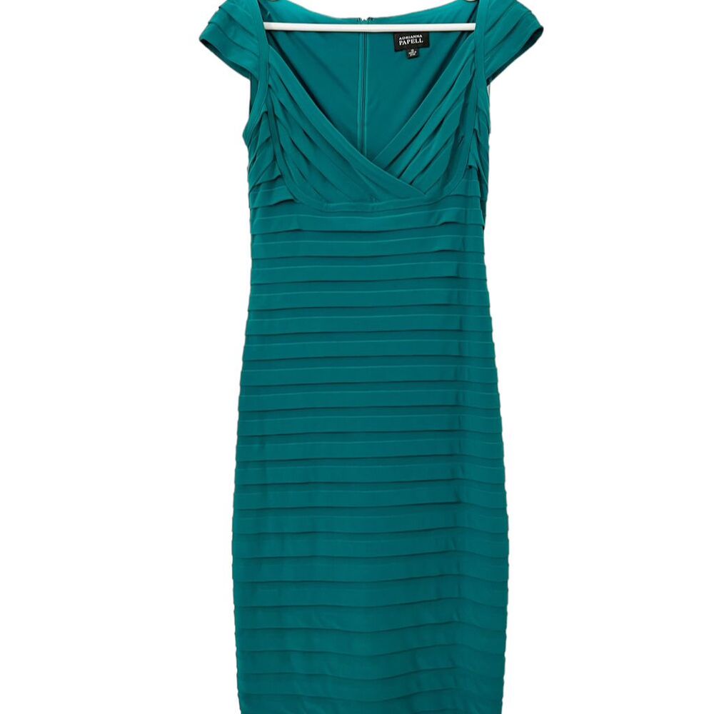 Adrianna Papell Emrald Green Bandage Dress V-Neck Ruched Cocktail Formal Size 10